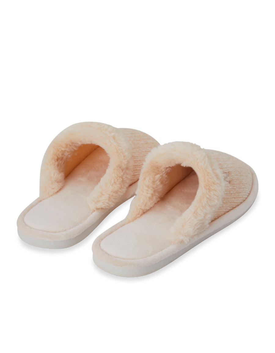 Closed Toe Slippers