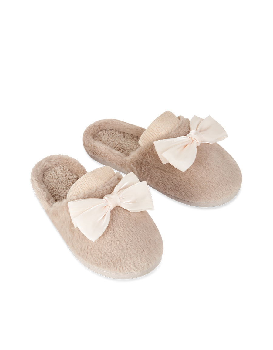 Closed Toe Slippers
