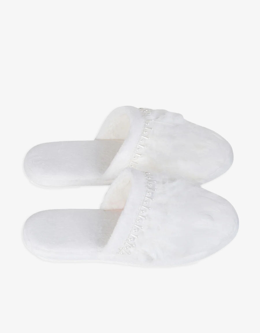 Ivory Closed Toe Slippers