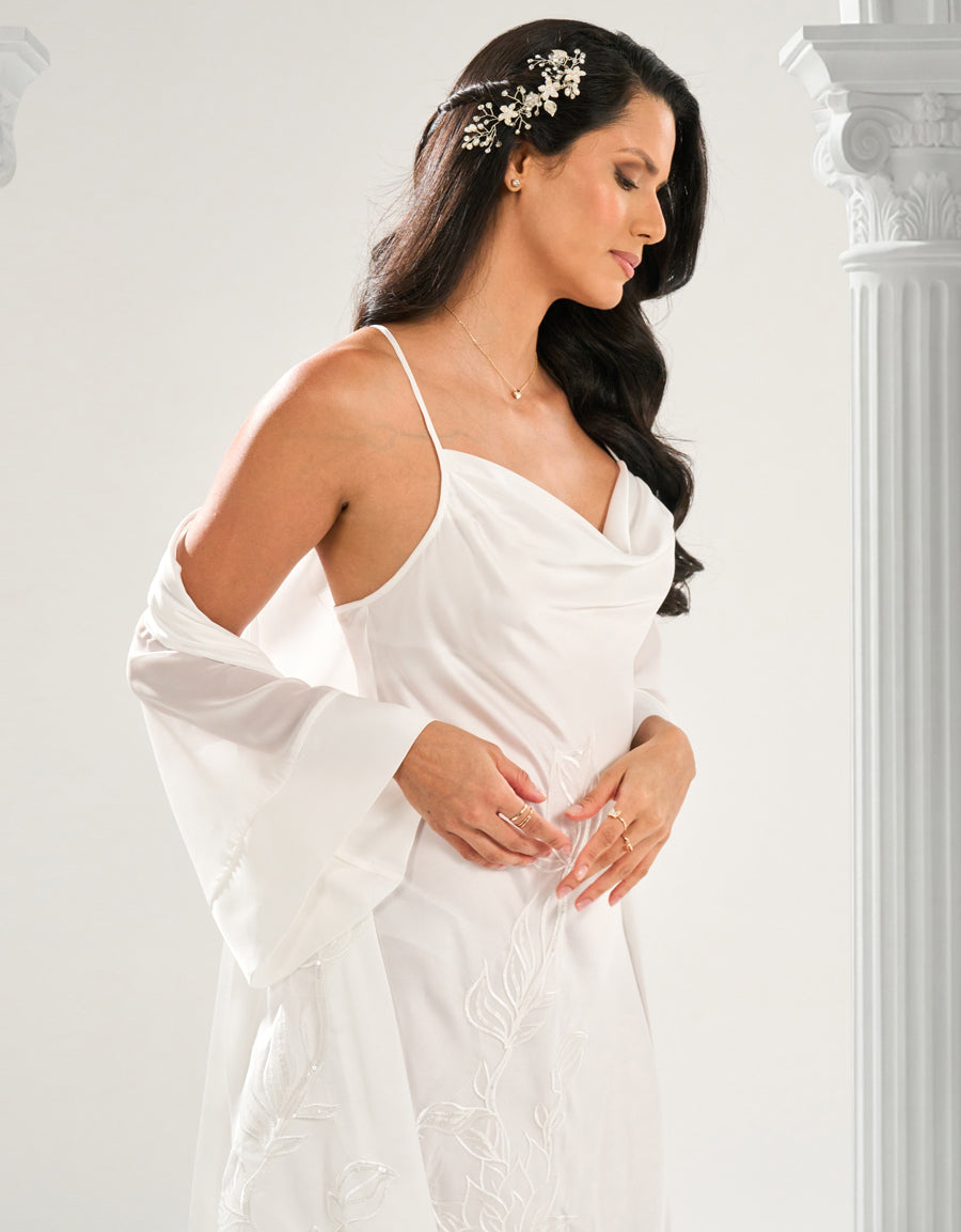LONG ROBE