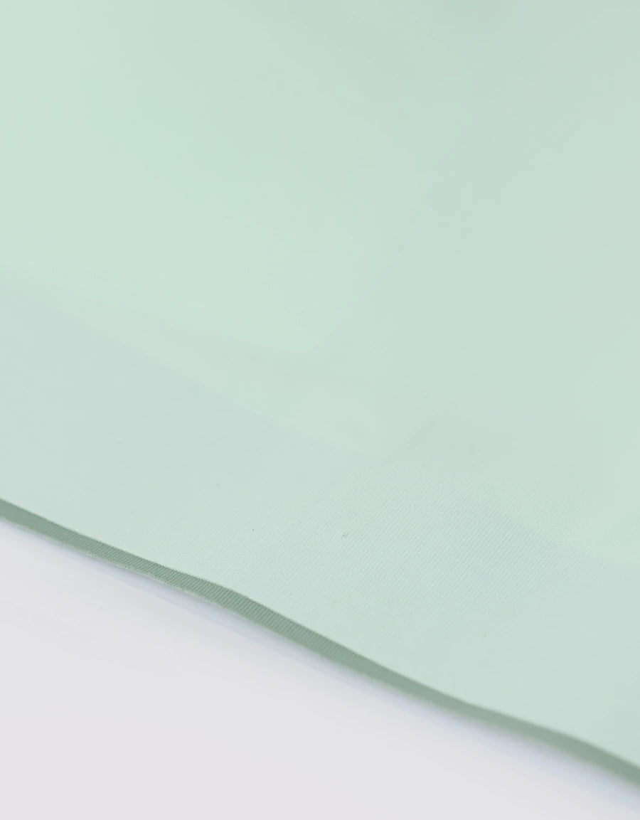 Seamfree Microfiber Crop Top