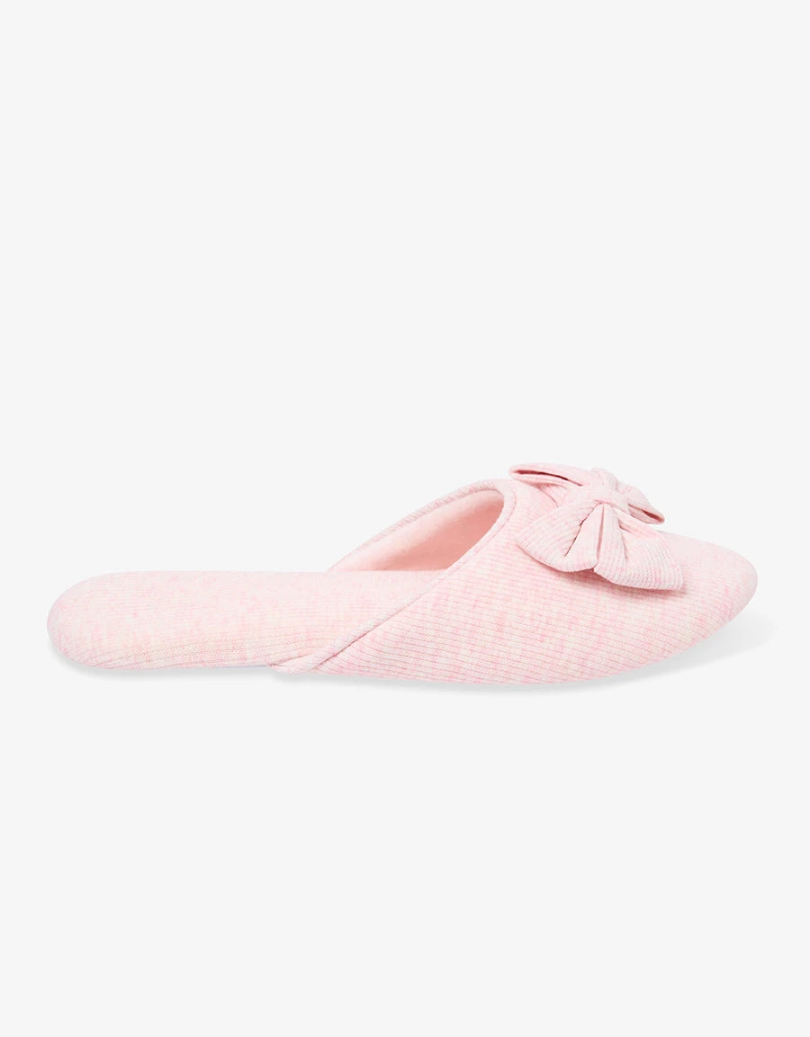 Closed-Toe Slipper