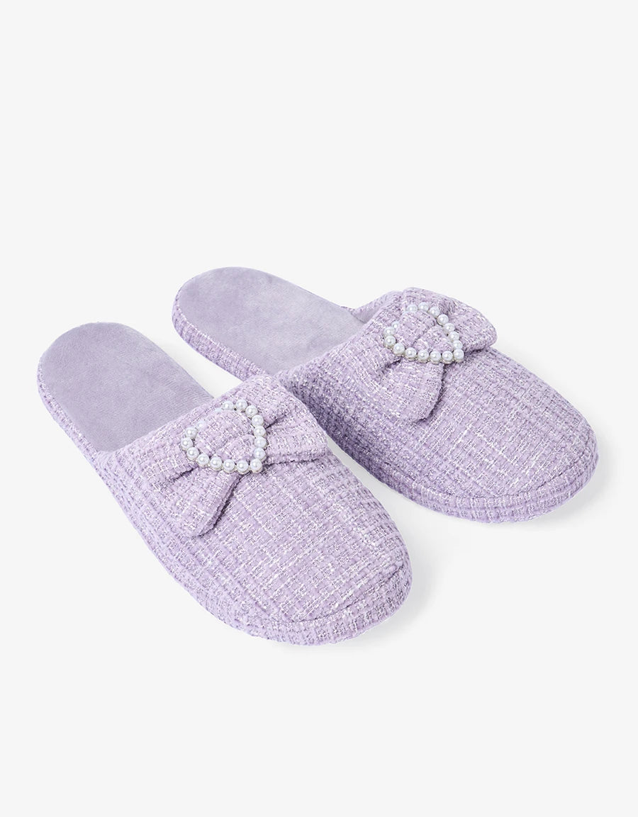 Pearl Detail Closed-Toe Slipper