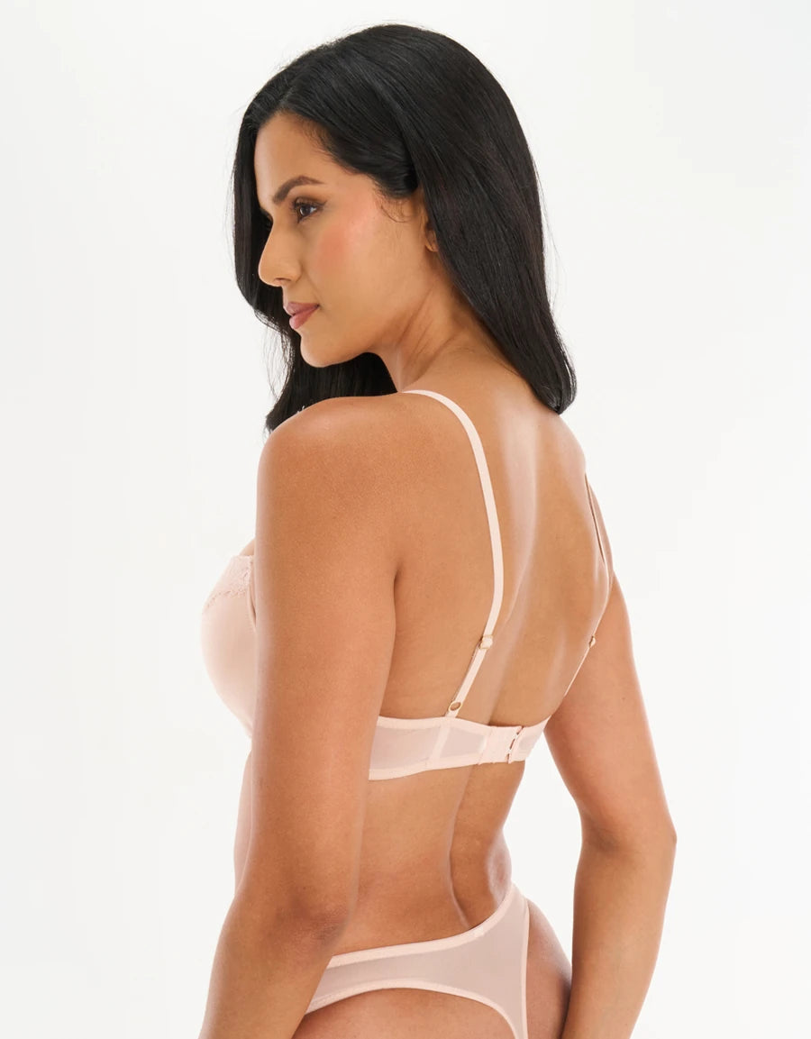 Lace-Trim Push-Up Plunge Bra