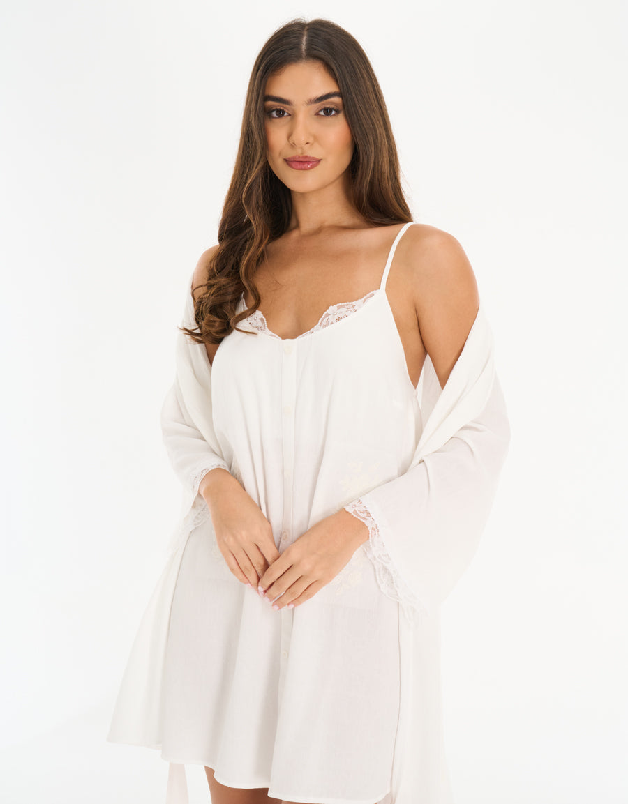 Short Robe in Ivory