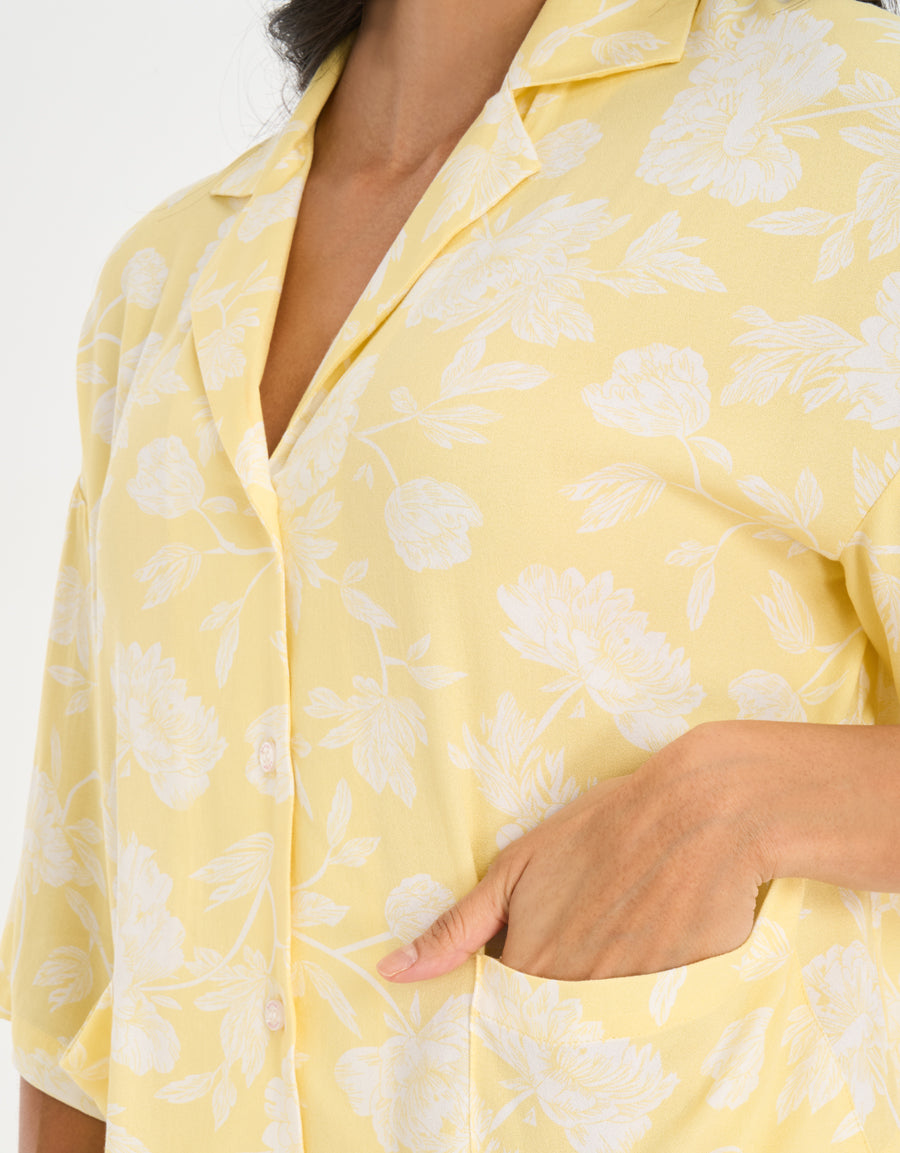 Midi Sleeve Shirt and Shorts in Light Yellow