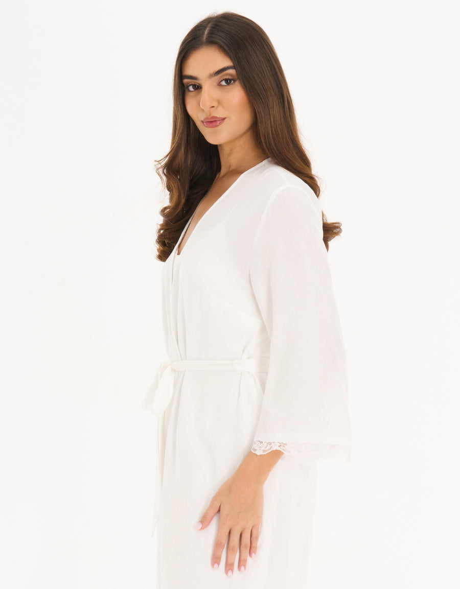 Short Robe in Ivory