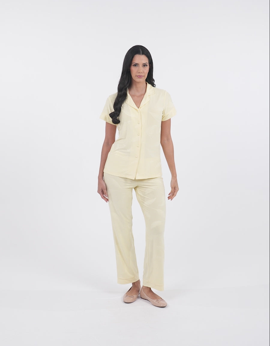Jersey Short-Sleeve Shirt with Pants Pajama Set in Light Yellow