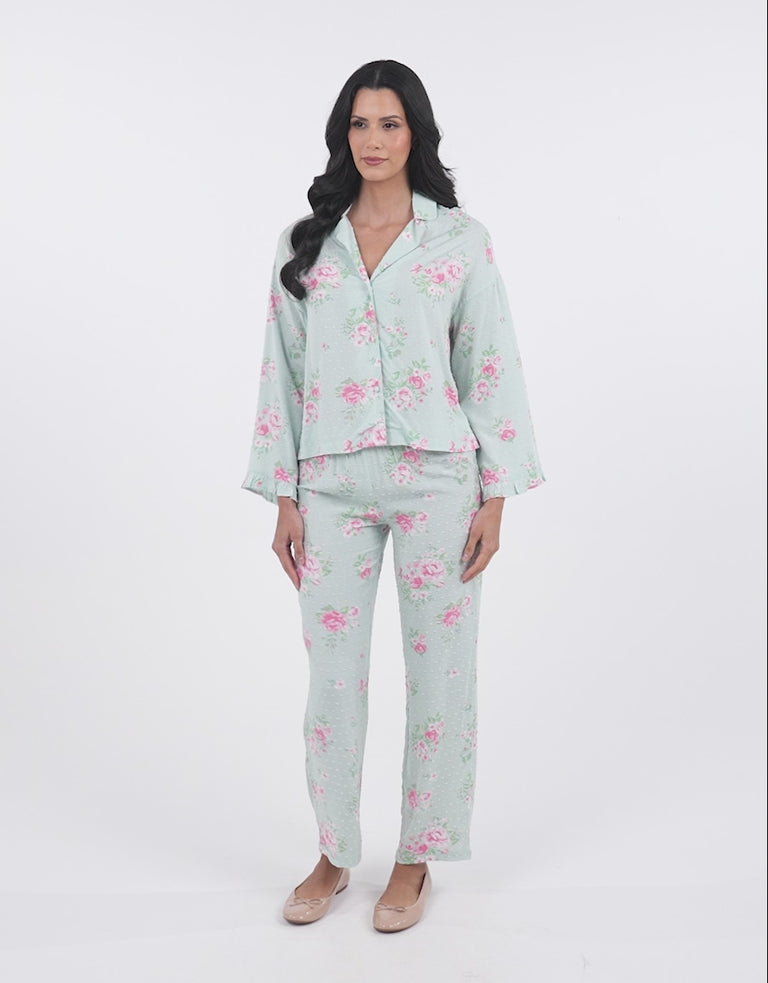 Long-Sleeve Shirt with Pants Pajama Set in Light Green